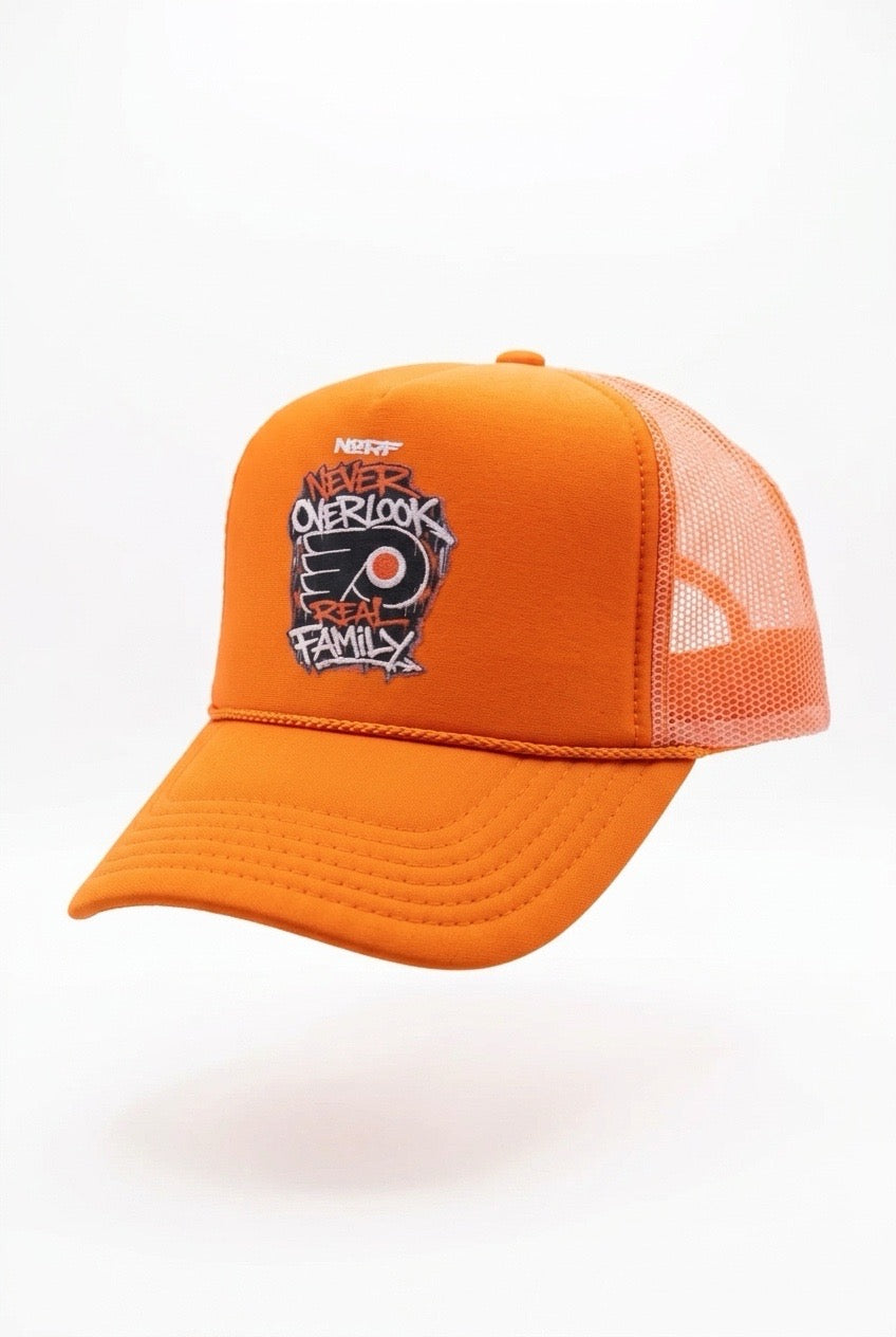 NORFBYPER7ONAL8FEK FLYERS HAT