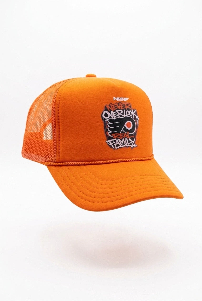 NORFBYPER7ONAL8FEK FLYERS HAT