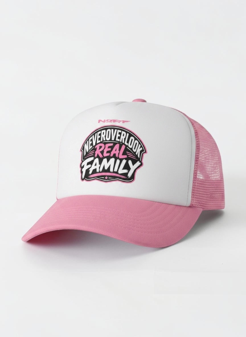 NORFBYPER7ONAL8FEK PINK € WHITE HAT